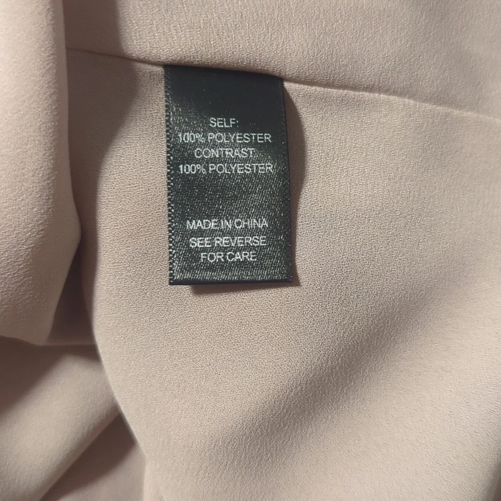 ✨5/$25✨ NWT BKE Boutique embroidered chiffon blouse - Picture 7 of 10